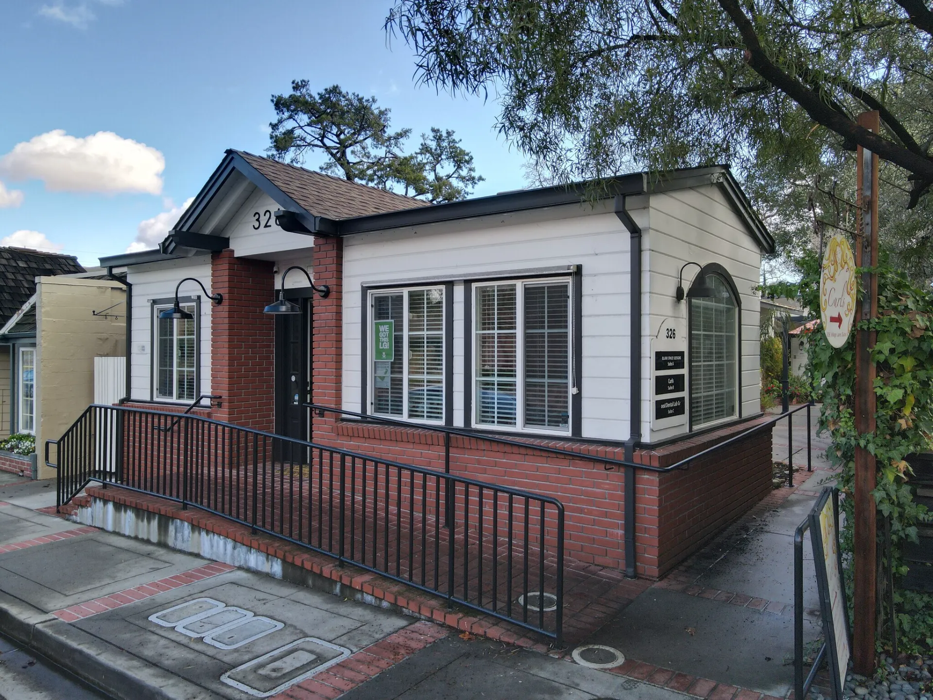 326 Village Lane