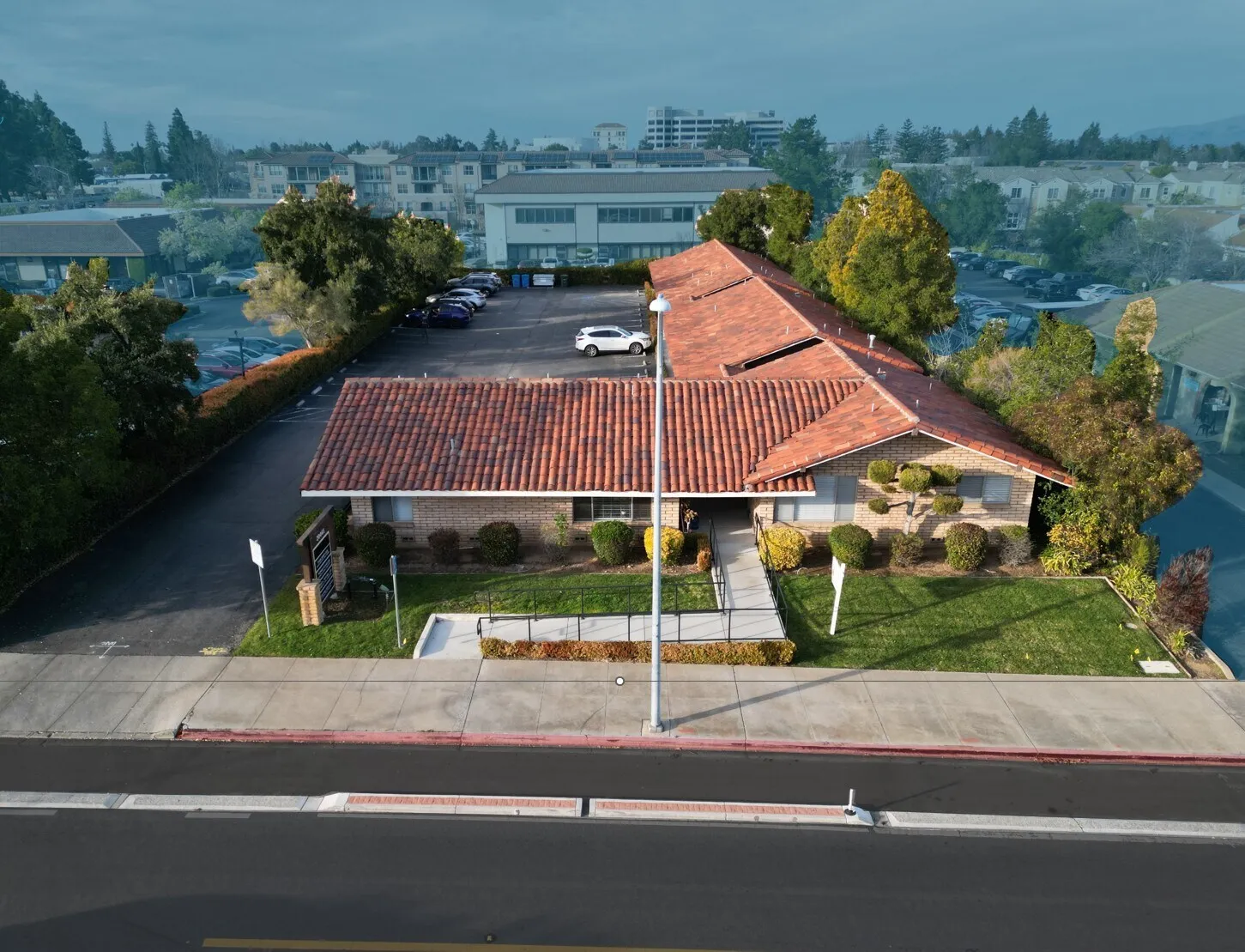 20445 Pacifica Dr